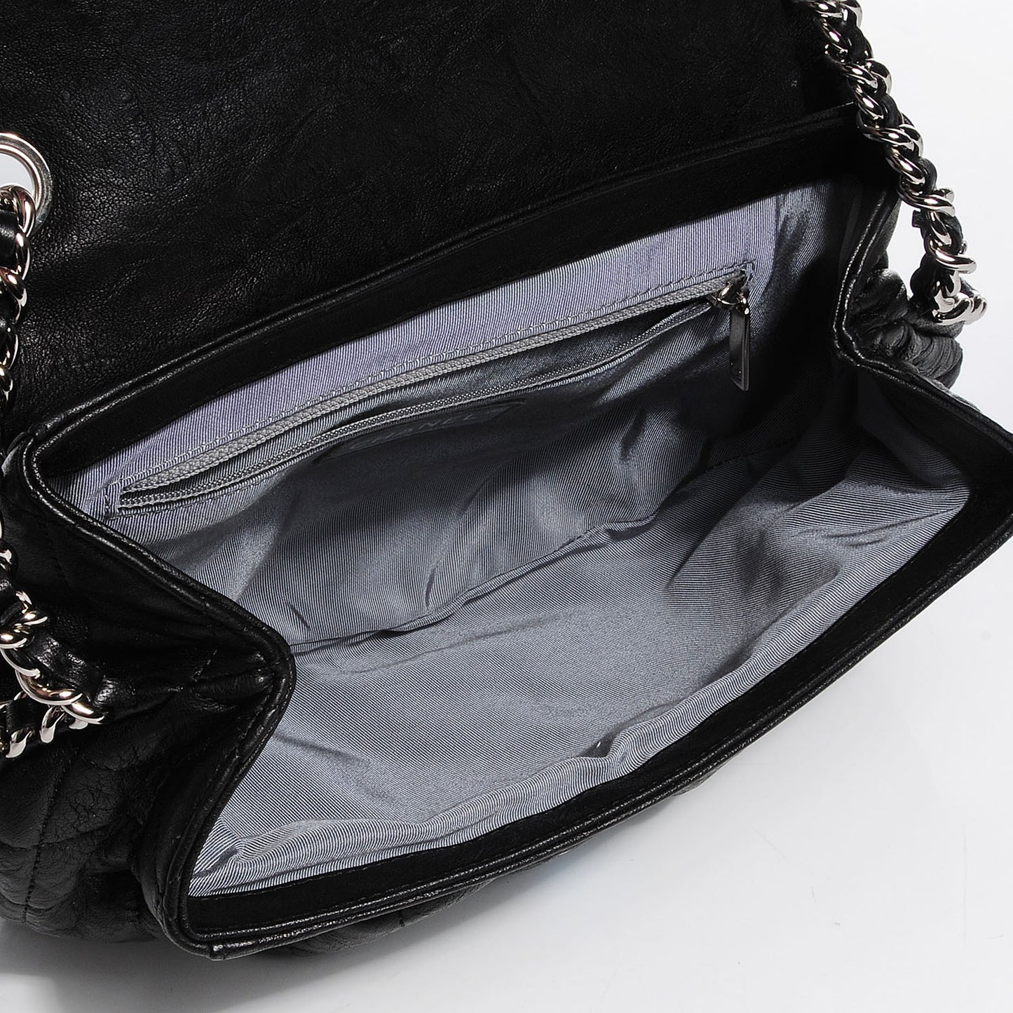 Crumpled Lambskin Chain Around Medium Messenger Black