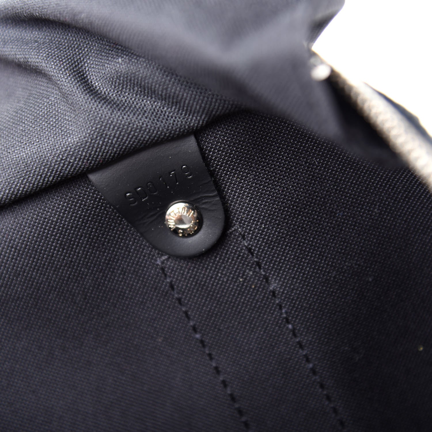 Louis Vuitton Damier Graphite Keepall Bandouliere 55 8 of 8