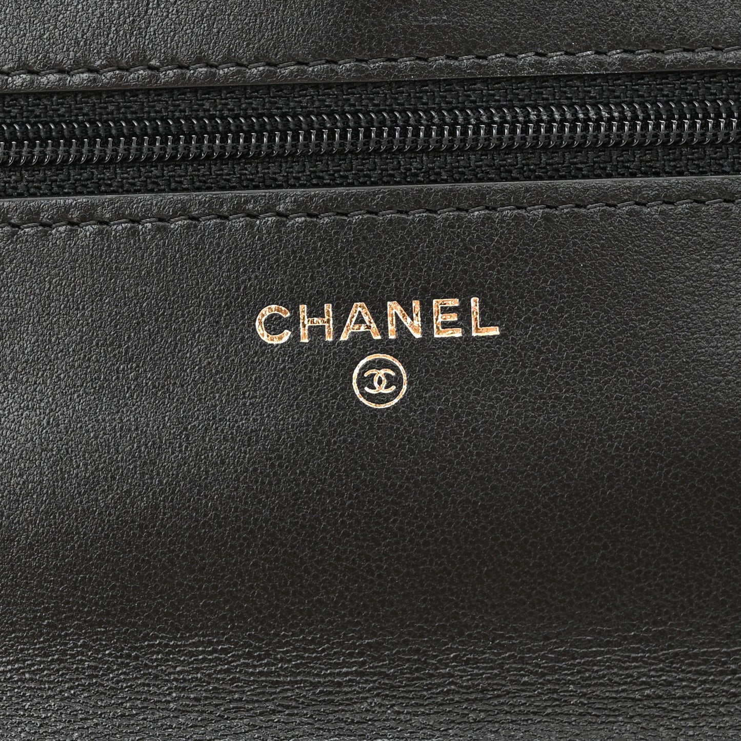 Lambskin Quilted Wallet On Chain WOC Black