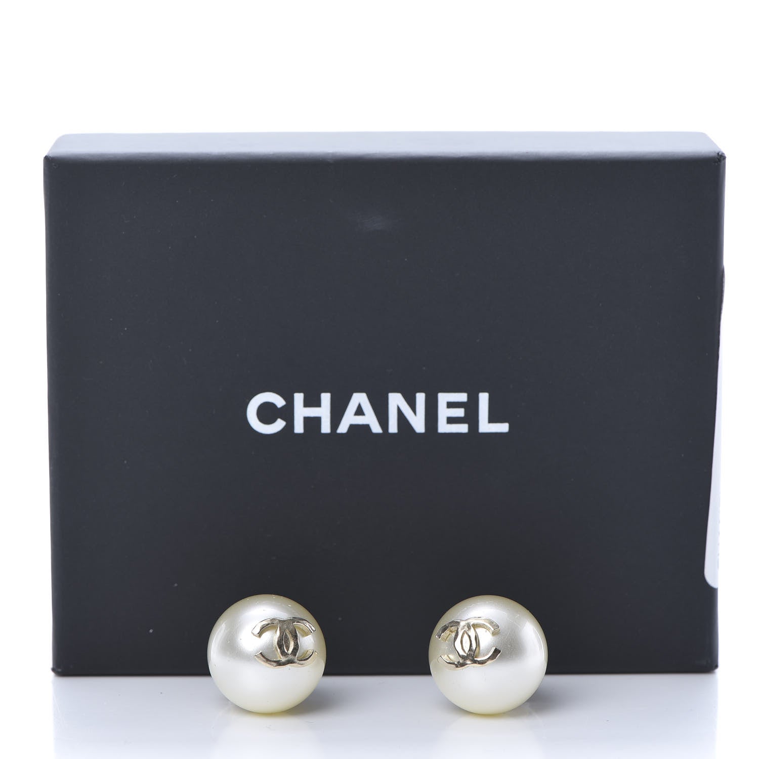 Chanel Pearl CC Large Earrings Gold 5 of 5