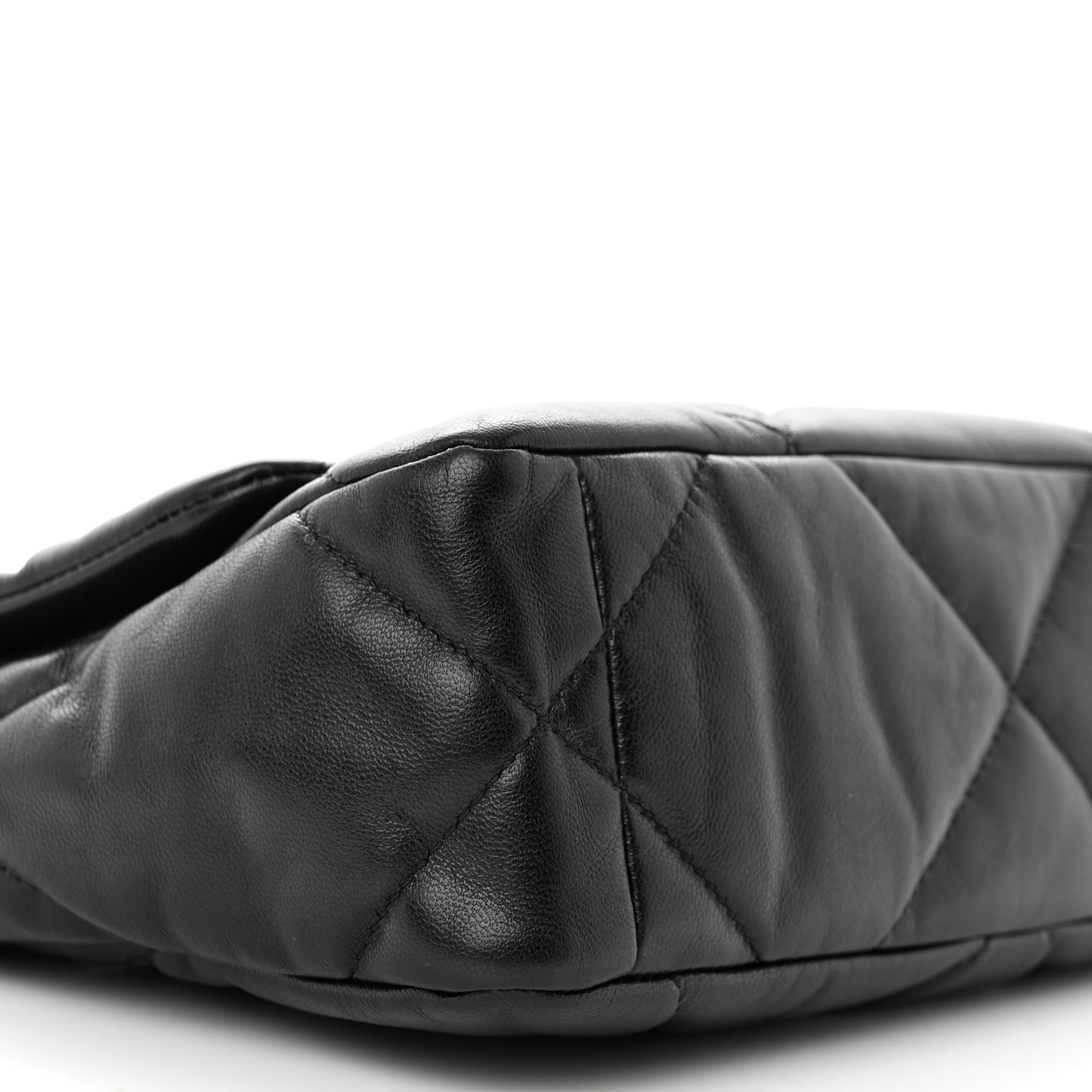Goatskin Quilted Medium Chanel 19 Flap Black