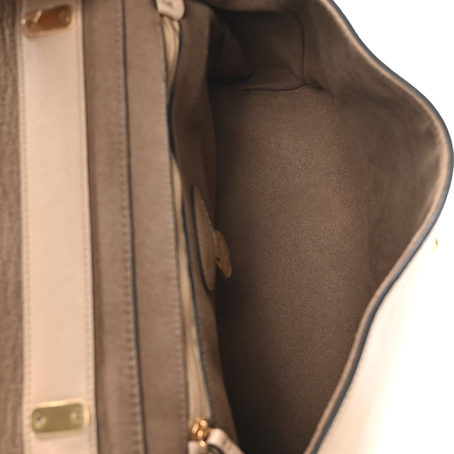 Silky Calfskin Medium Lily Flap Maple