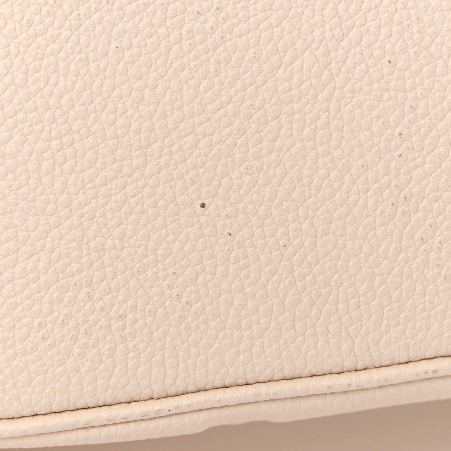 Empreinte Monogram Giant Bagatelle NM Creme