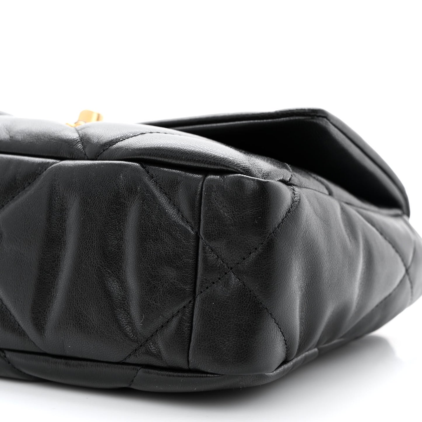 Shiny Goatskin Quilted Medium Chanel 19 Flap Black