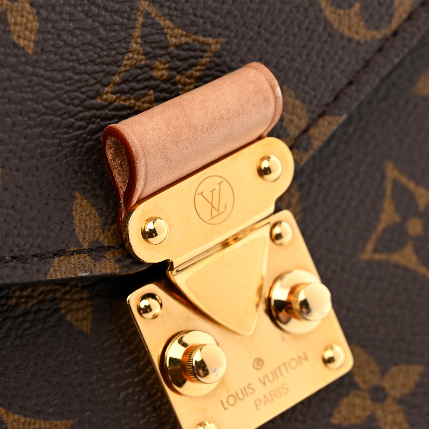 Monogram Pochette Metis