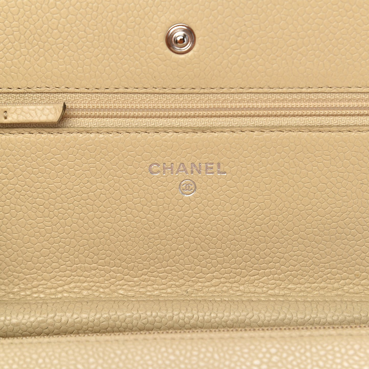 Caviar Quilted Wallet On Chain WOC Light Beige