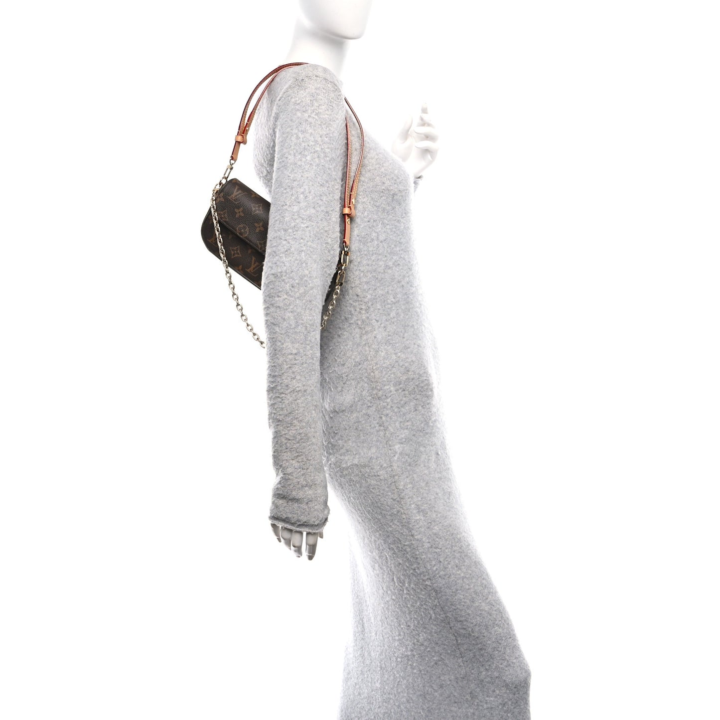 Monogram Ivy Wallet On Chain