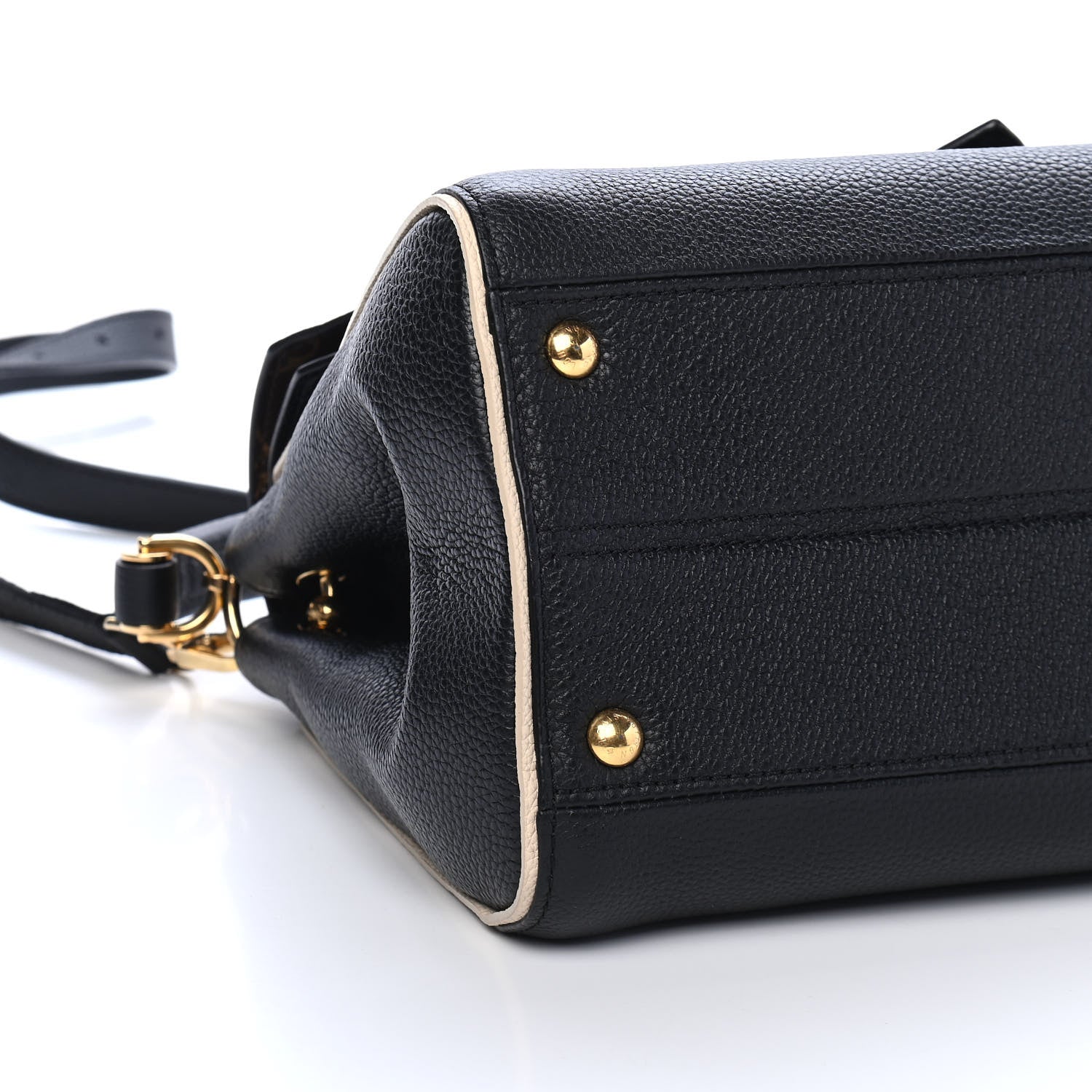 Louis Vuitton Monogram Double V Black 8 of 9