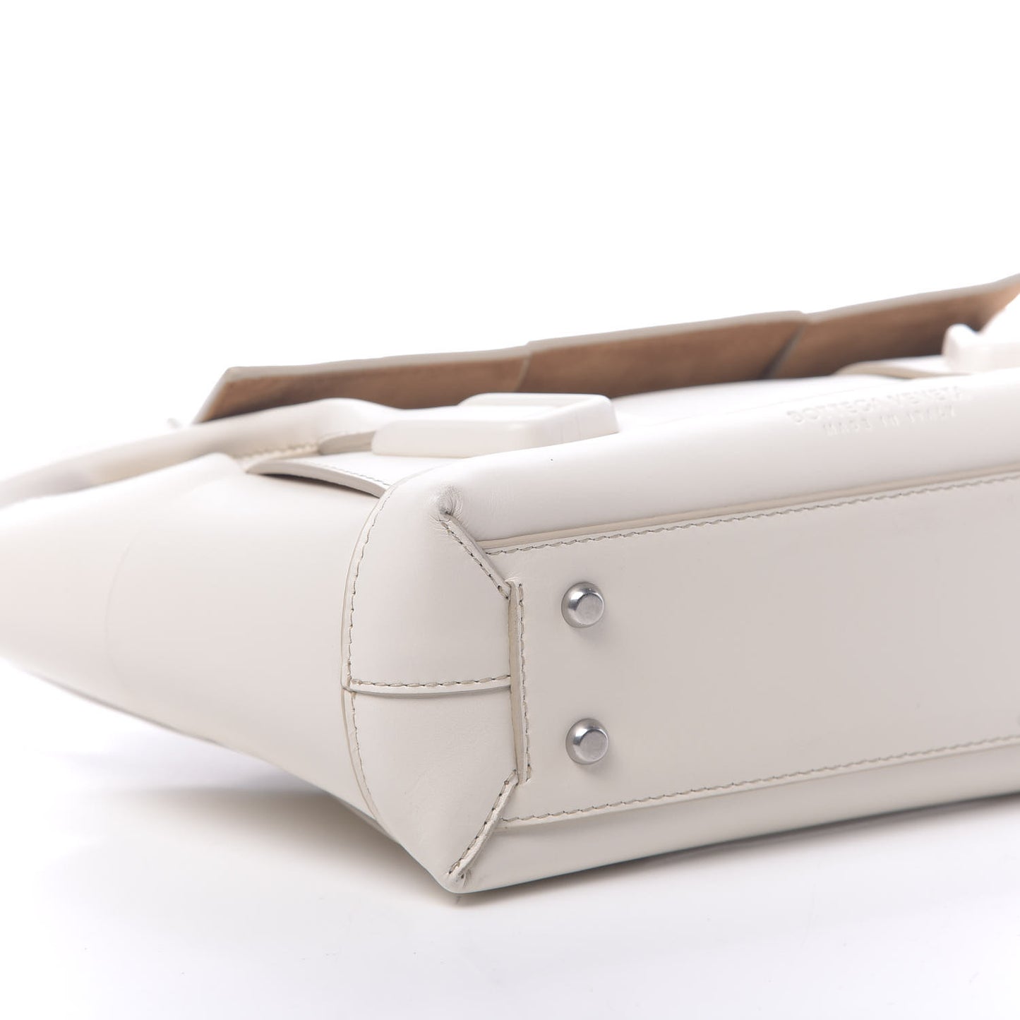 French Calfskin Maxi Intrecciato Arco 33 Bianco