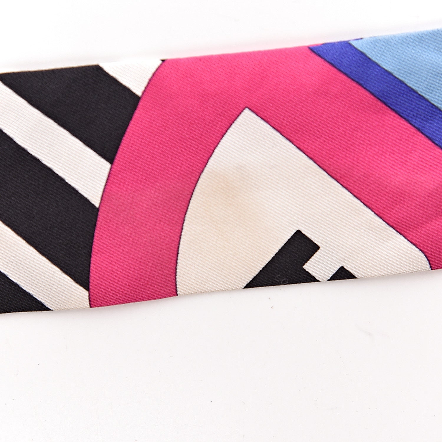 Hermes Silk Coaching Twilly Fuchsia Bleu Black 5 of 6