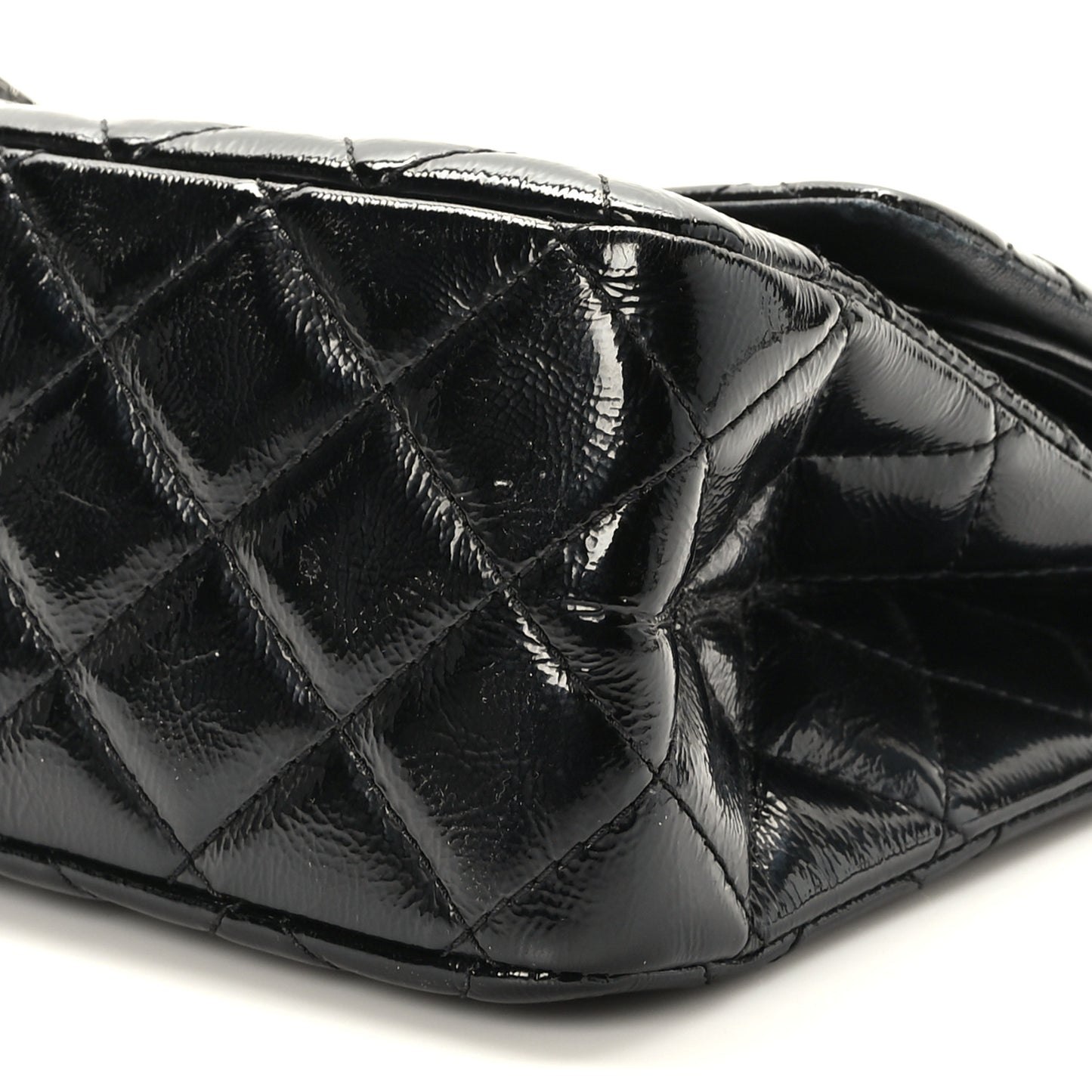 Distressed Patent Quilted 2.55 Reissue Flap 227 Black