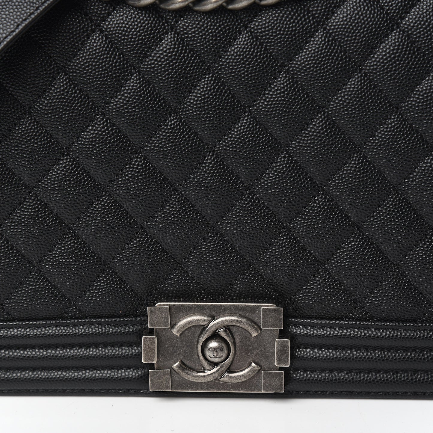 Caviar Quilted New Medium Boy Flap Black