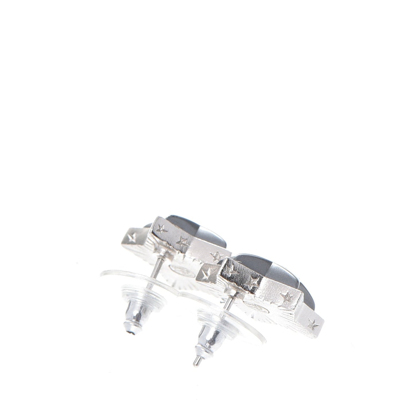 Resin Metal CC Star Earrings Silver