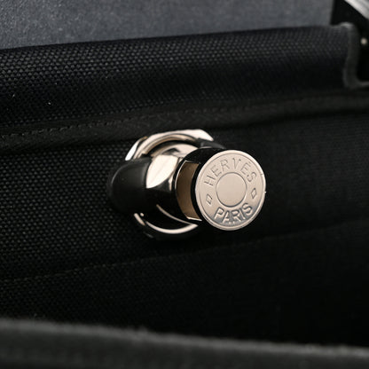 Hermes Toile Militaire Vache Hunter Herbag Zip Retourne 31 PM Black 7 of 13