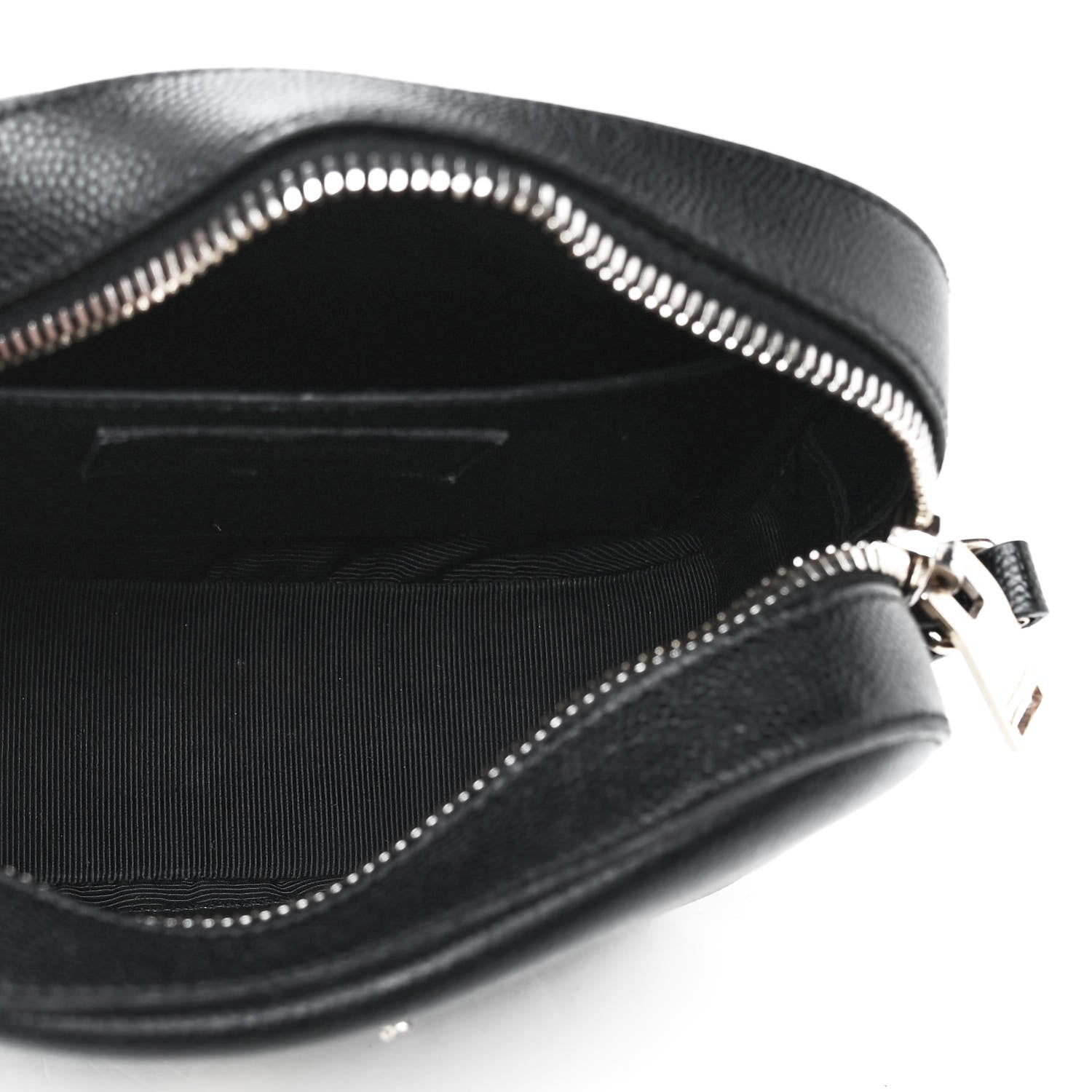 Saint Laurent Grain De Poudre Small Classic Monogram Camera Bag Black 4 of 4