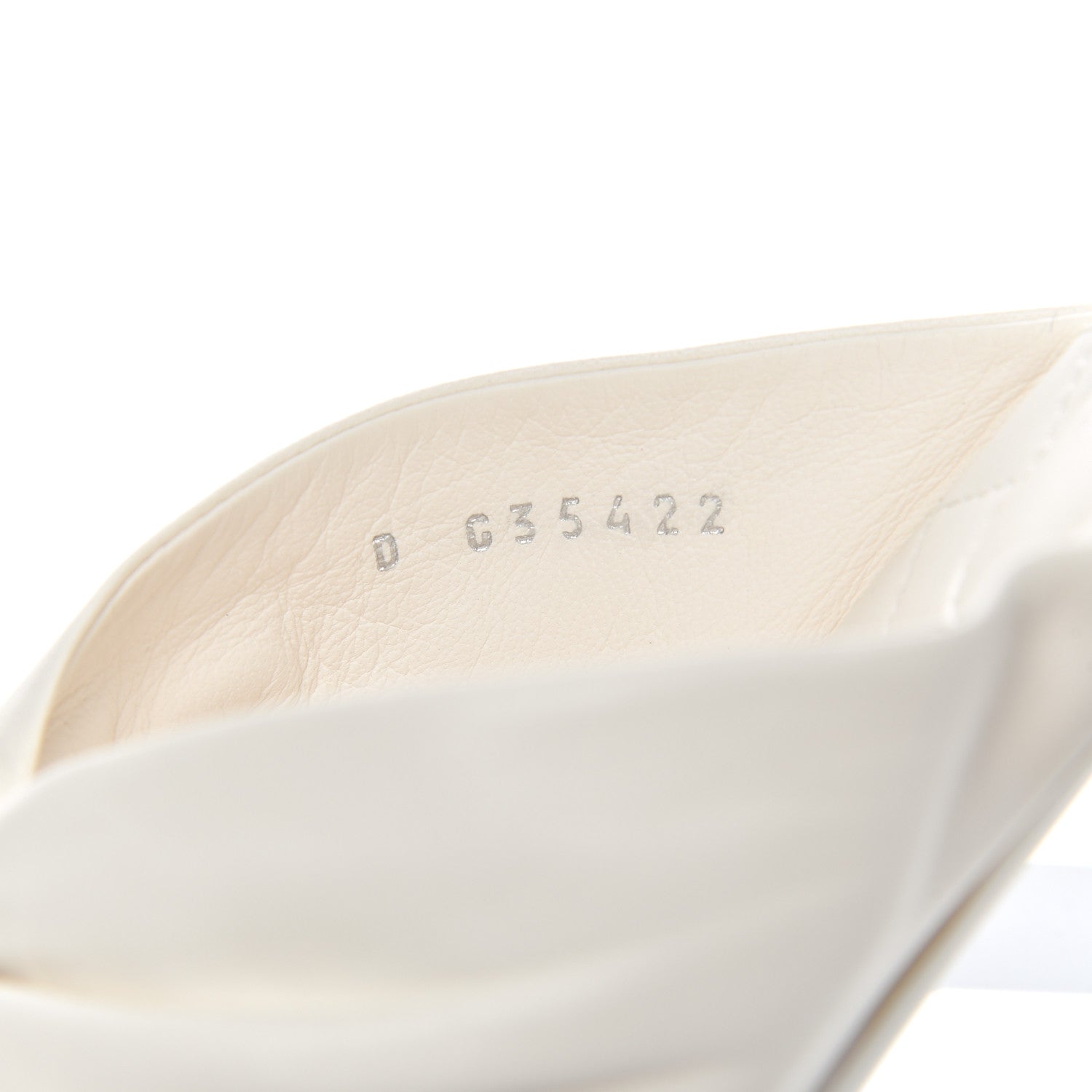 Chanel Lambskin Pearl Bow CC Flat Sandals 40.5 White 8 of 13