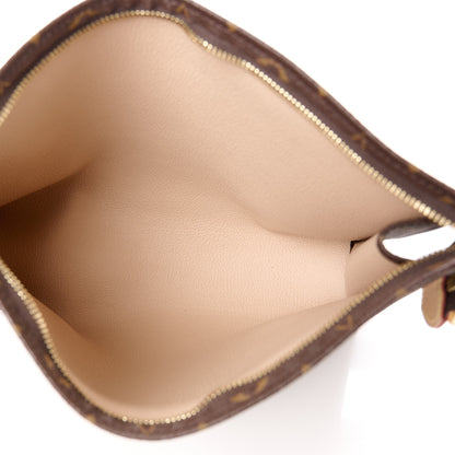Louis Vuitton Monogram Toiletry Pouch 26 5 of 10
