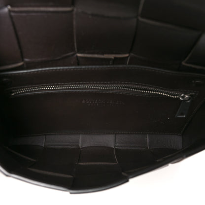 Bottega Veneta Calfskin Maxi Intrecciato Versatile Cassette Bag Brown 5 of 10