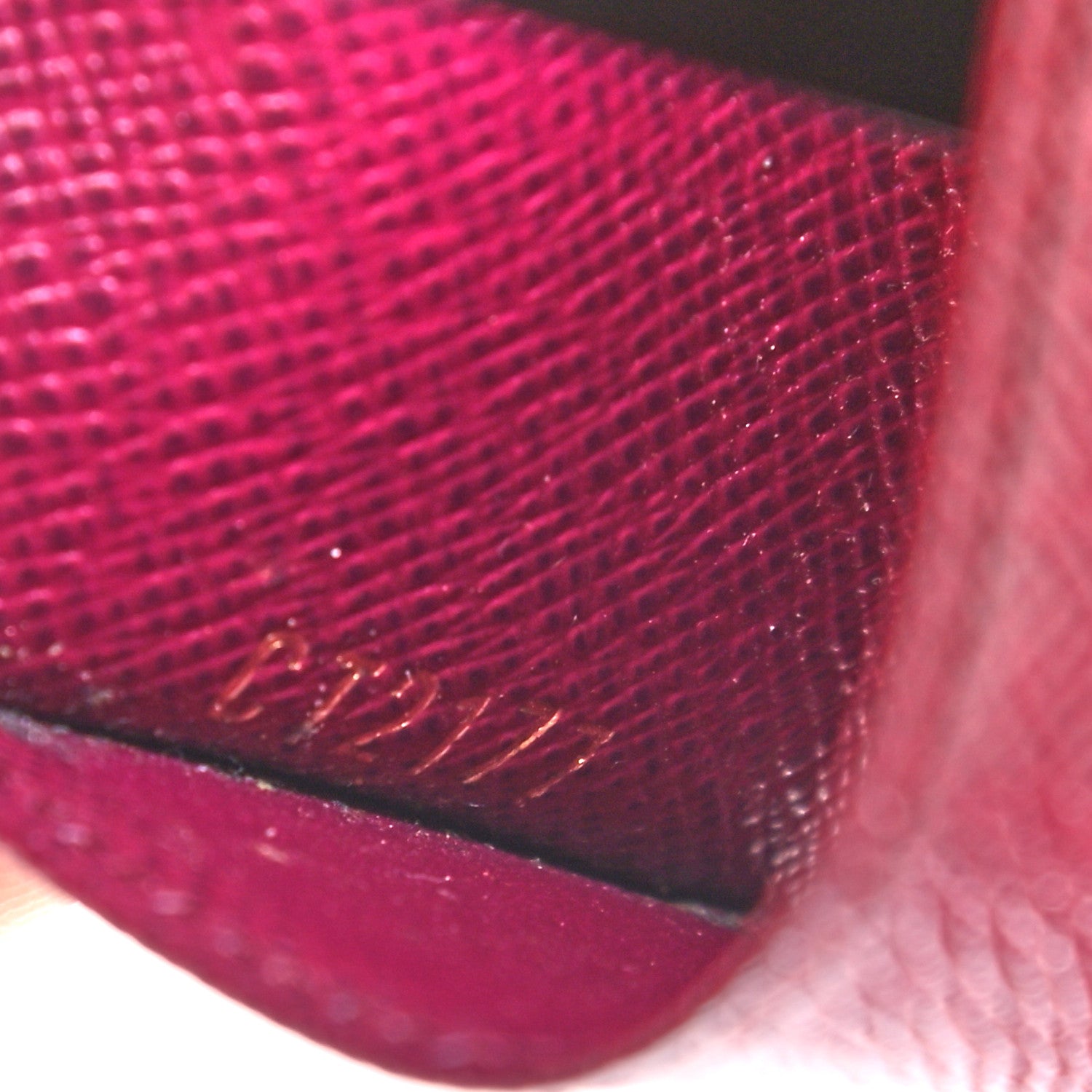 Louis Vuitton Monogram 4 Key Multicles Holder Fuchsia 7 of 15