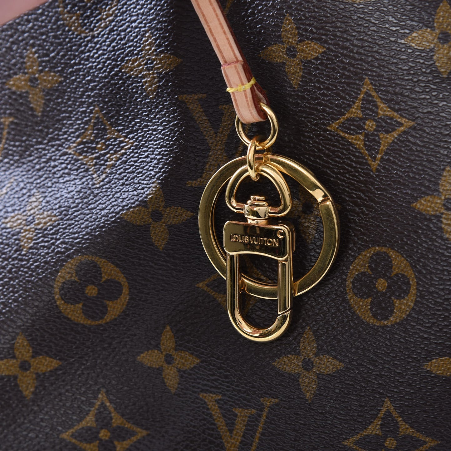 Monogram Artsy MM
