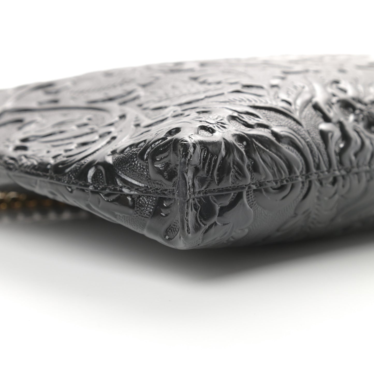 Grained Calfskin Embossed Palazzo Medusa Chain Pouch Black