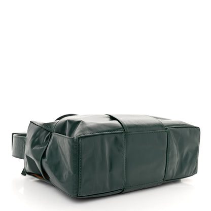 Bottega Veneta Paper Calfskin Maxi Intreccio Medium Arco Camera Bag Emerald Green 4 of 9