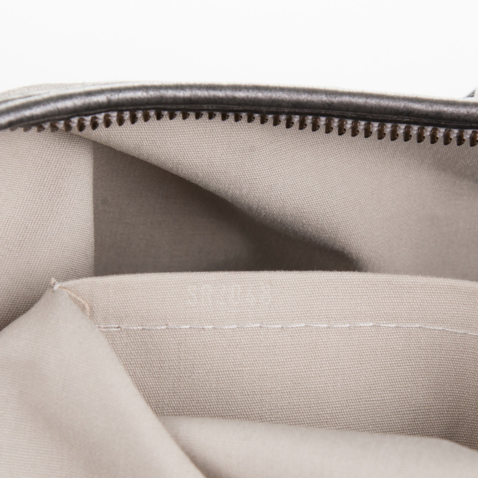 Louis Vuitton Mini Lin Monogram Besace Angele Platine 5 of 6