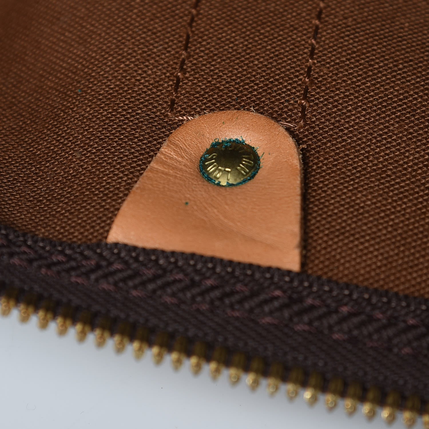 Louis Vuitton Monogram Keepall 55 14 of 28