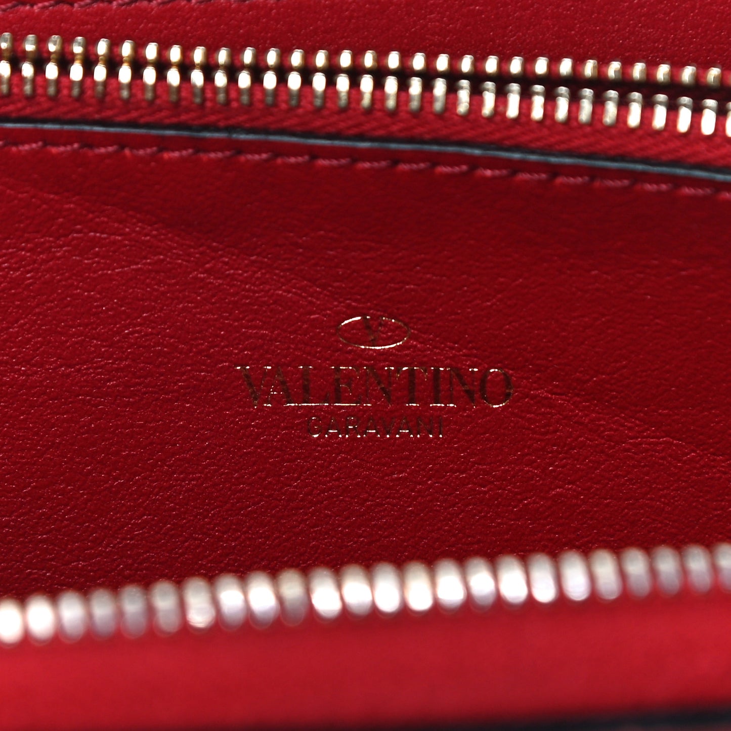 Calfskin Rockstud Zip Around Wallet Rosso Valentino