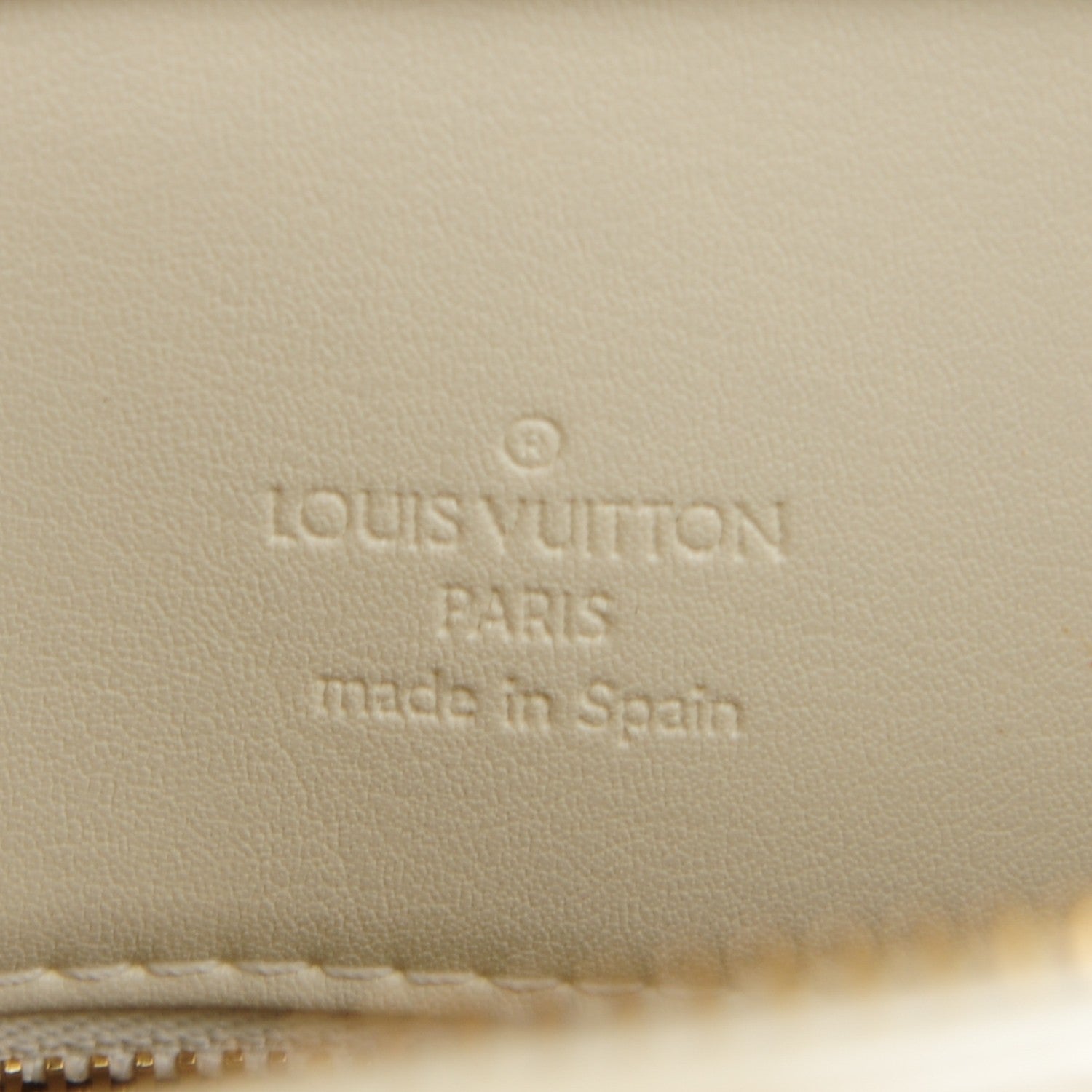 Louis Vuitton Vernis Houston Perle 6 of 7