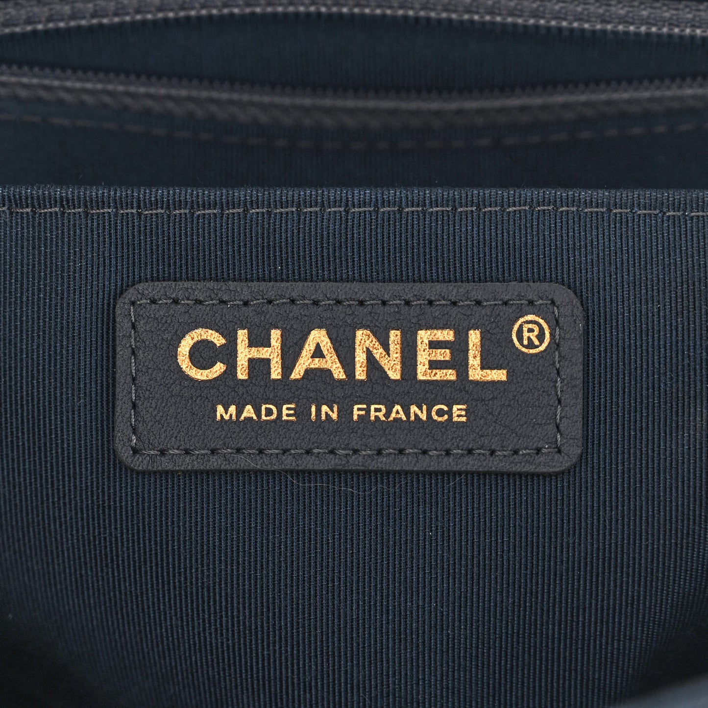 Calfskin Quilted Medium Daily Chevron Flap Navy Blue