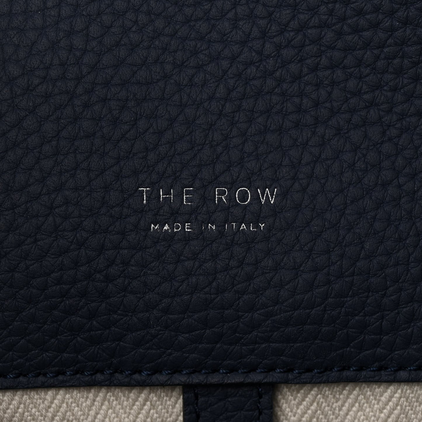 Grained Calfskin Soft Margaux 17 Indigo