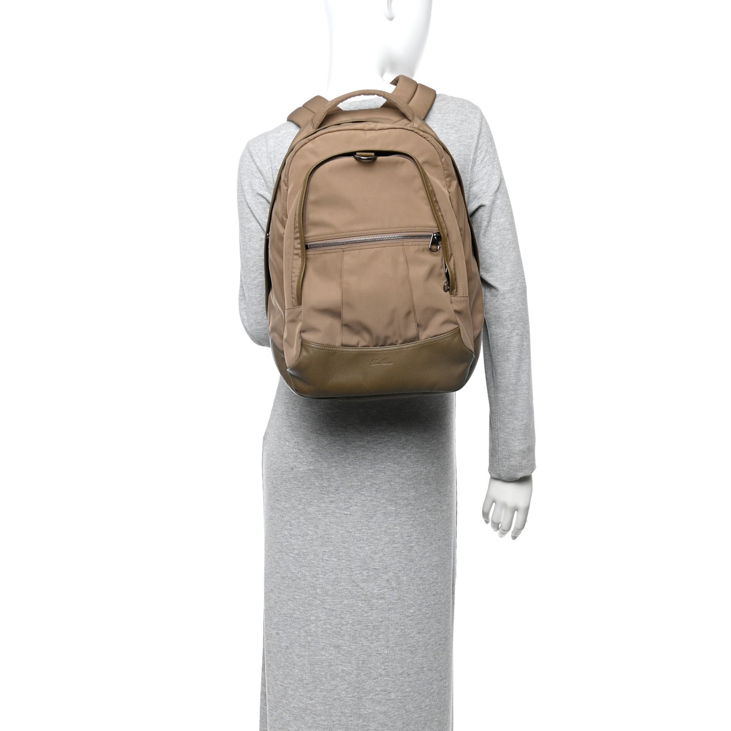 Microfiber Medium Pioneer Backpack  Smoke Tree Salty Capers