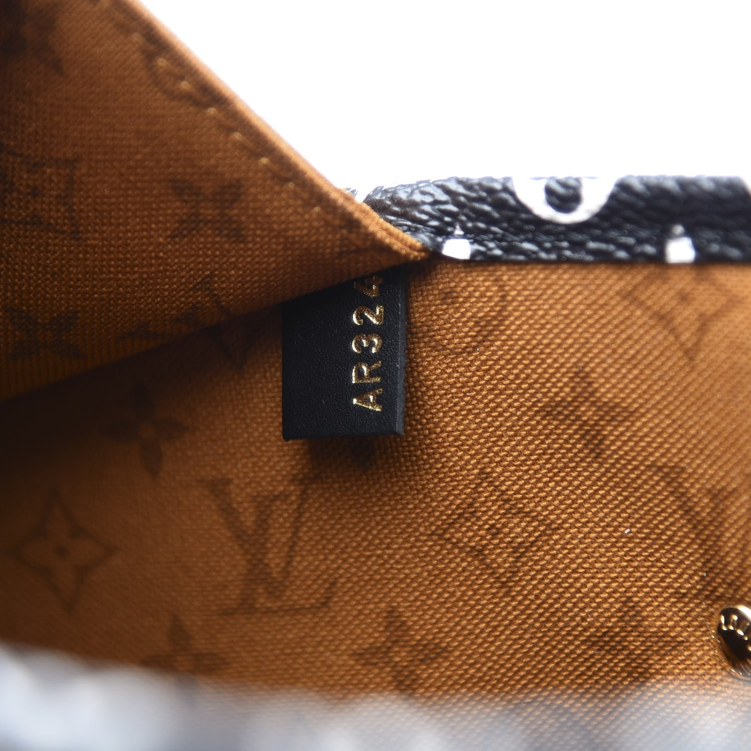 Louis Vuitton Monogram Giant Crafty Neverfull MM Creme Caramel 6 of 9