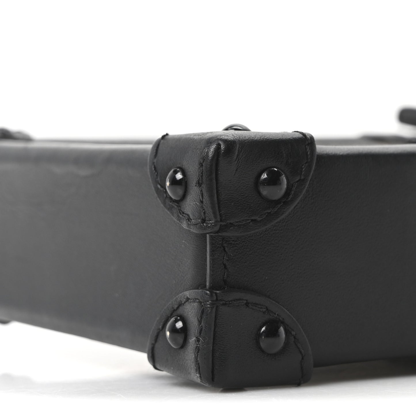Monogram Pochette Trunk Verticale Black