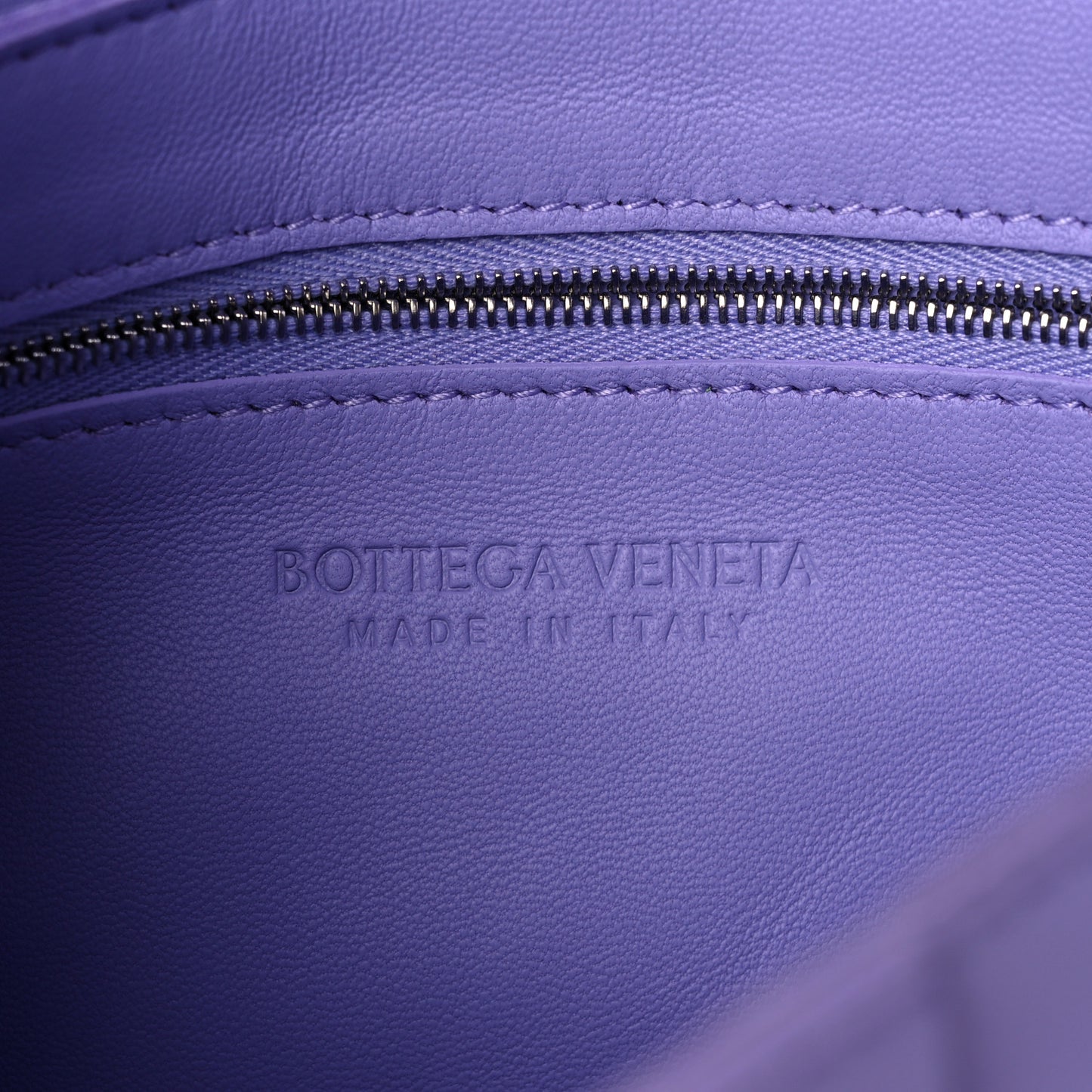 Lambskin Intreccio Cassette Crossbody Bag Wisteria