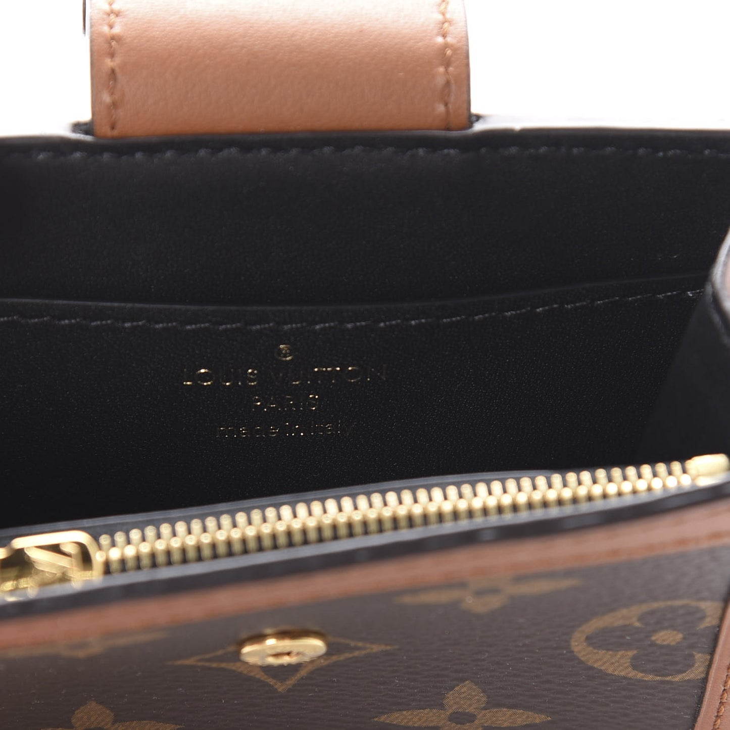Reverse Monogram Dauphine Multicartes
