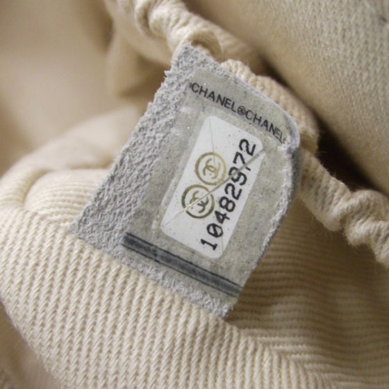 Chanel Eiffel Tower Paris 2.55 8 of 11