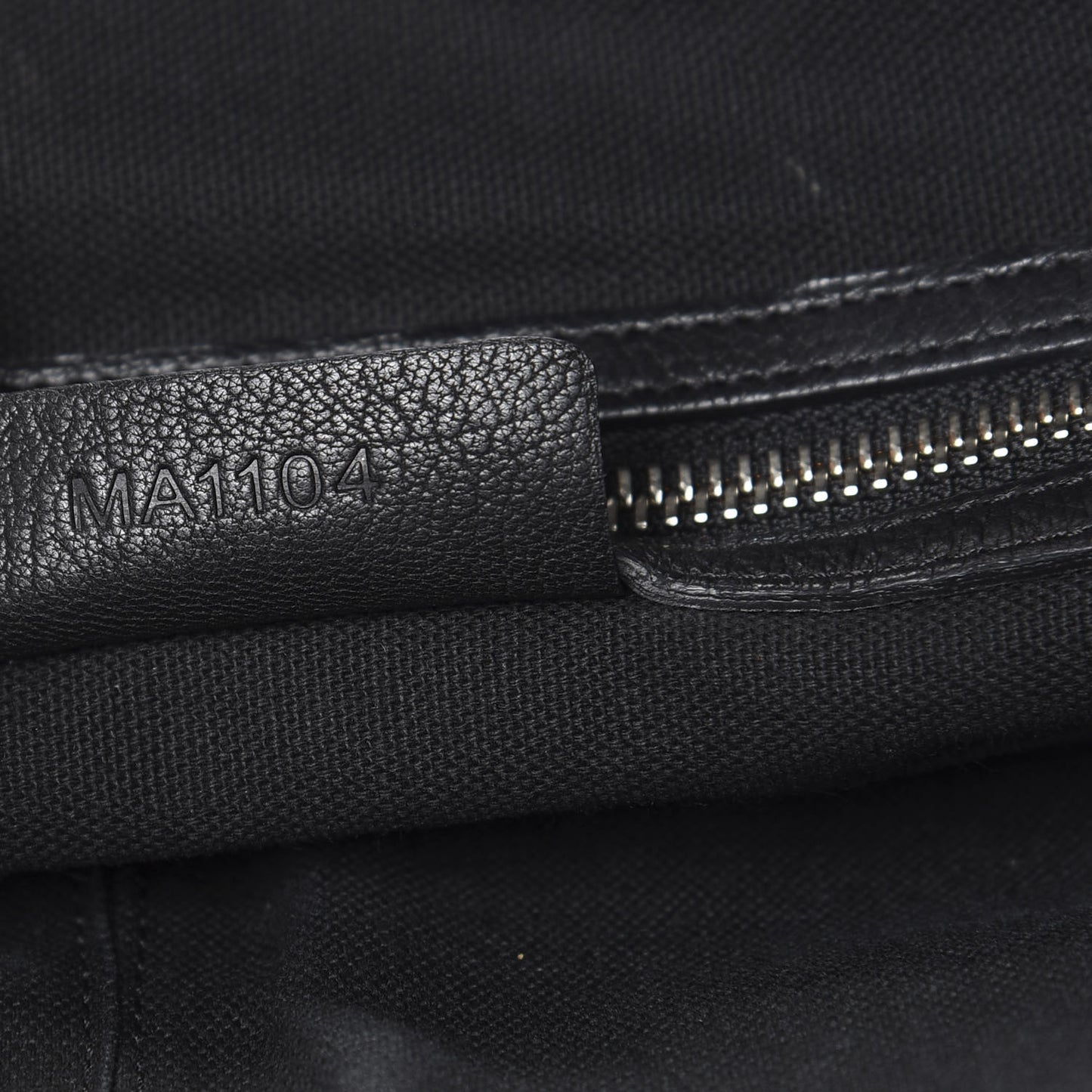 Lambskin Medium Nightingale Black