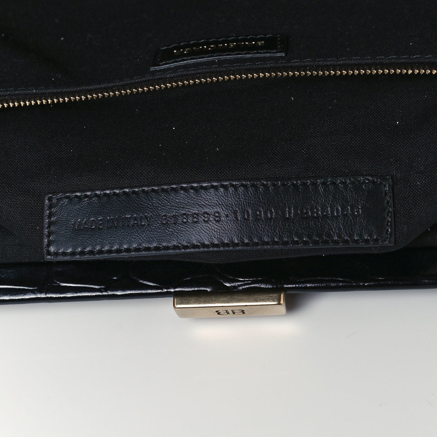 Shiny Supple Calfskin Logo Crocodile Embossed XL Cloud Clutch Black White