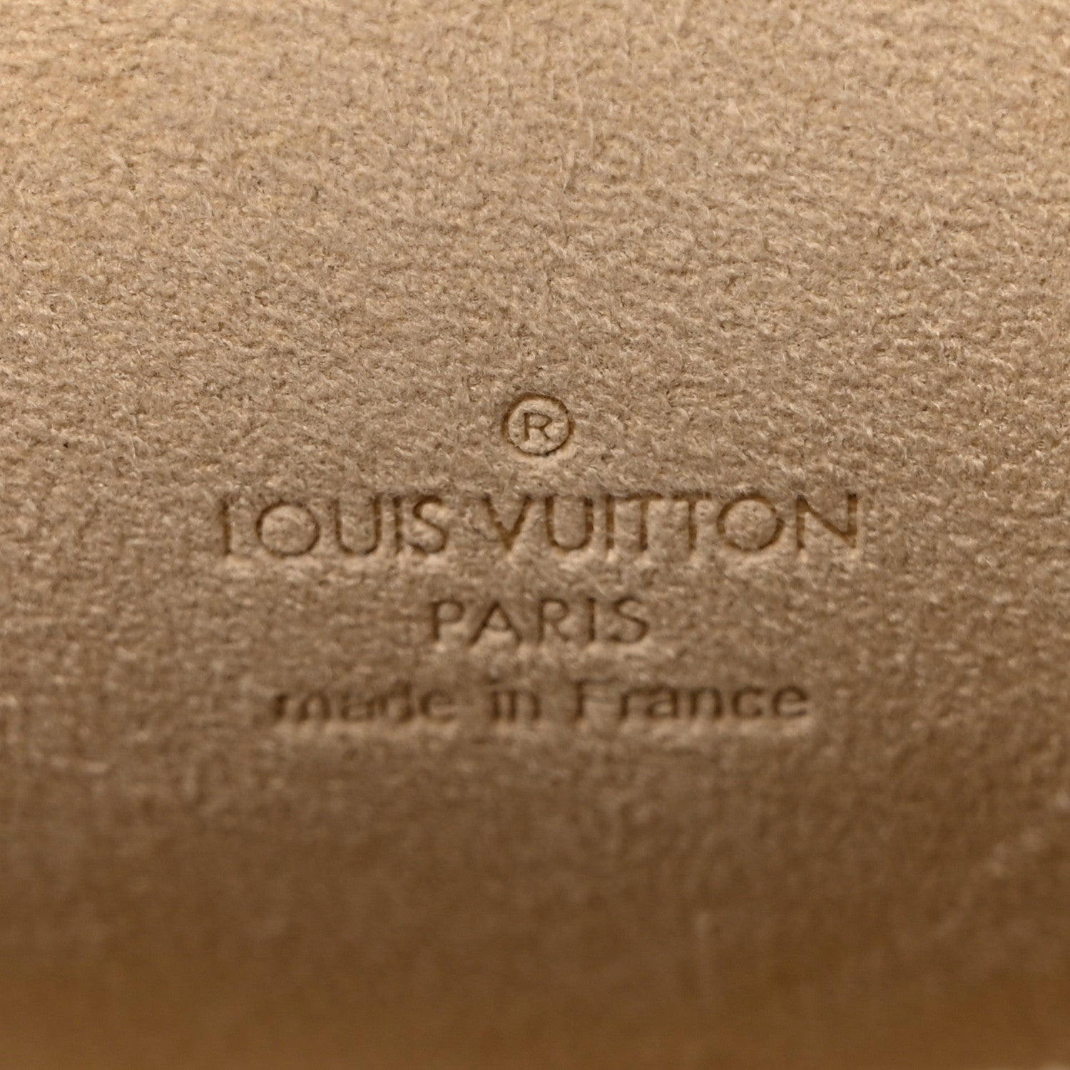 Louis Vuitton Monogram Pochette Lagoon Sunglasses Holder 5 of 7