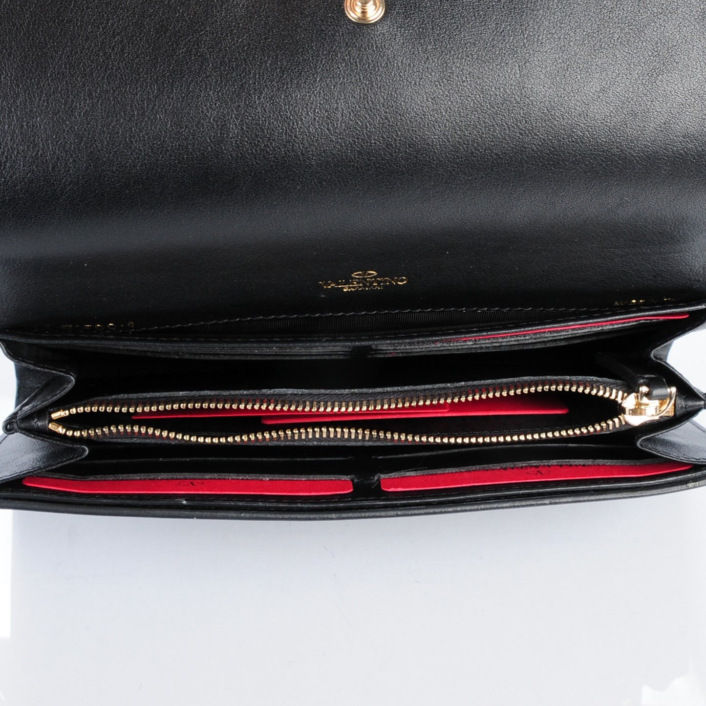 Vitello Rockstud Flap Wallet On Chain Ivory Black
