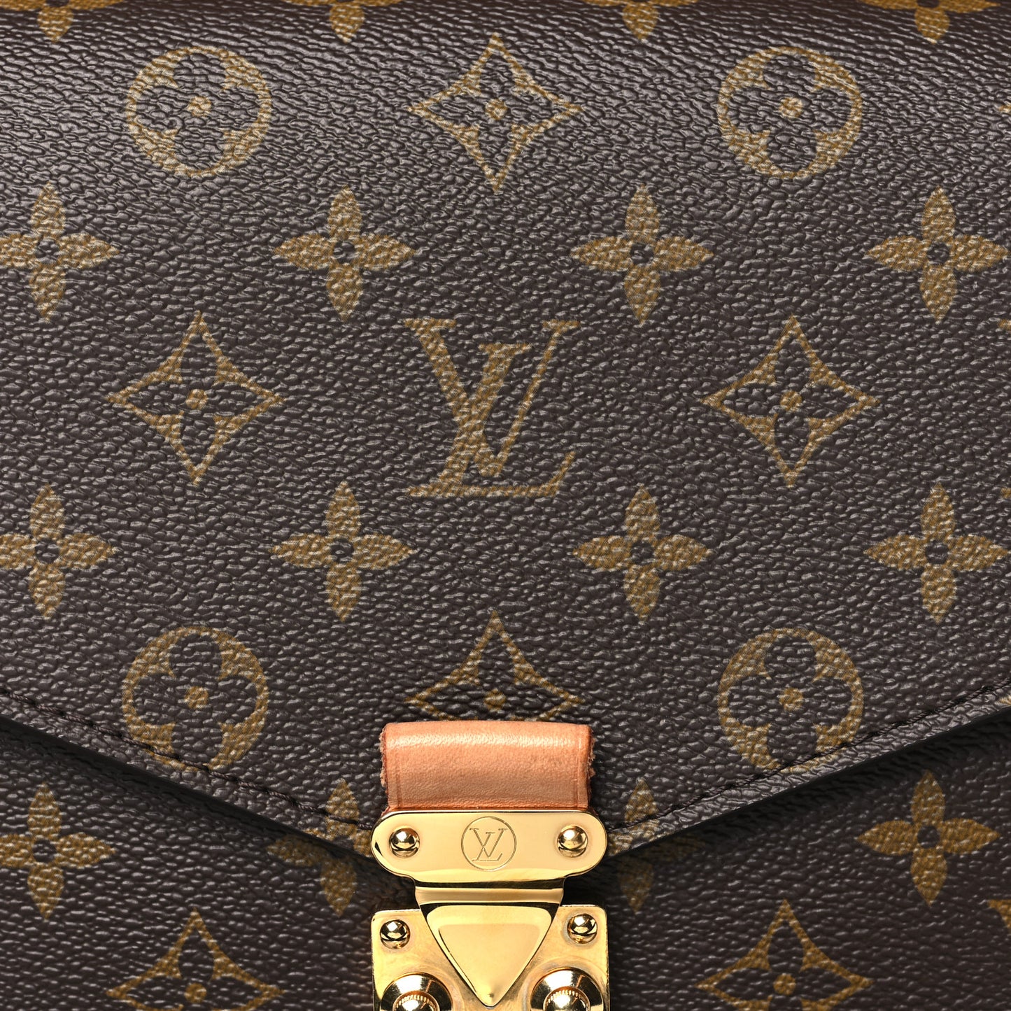 Monogram Pochette Metis