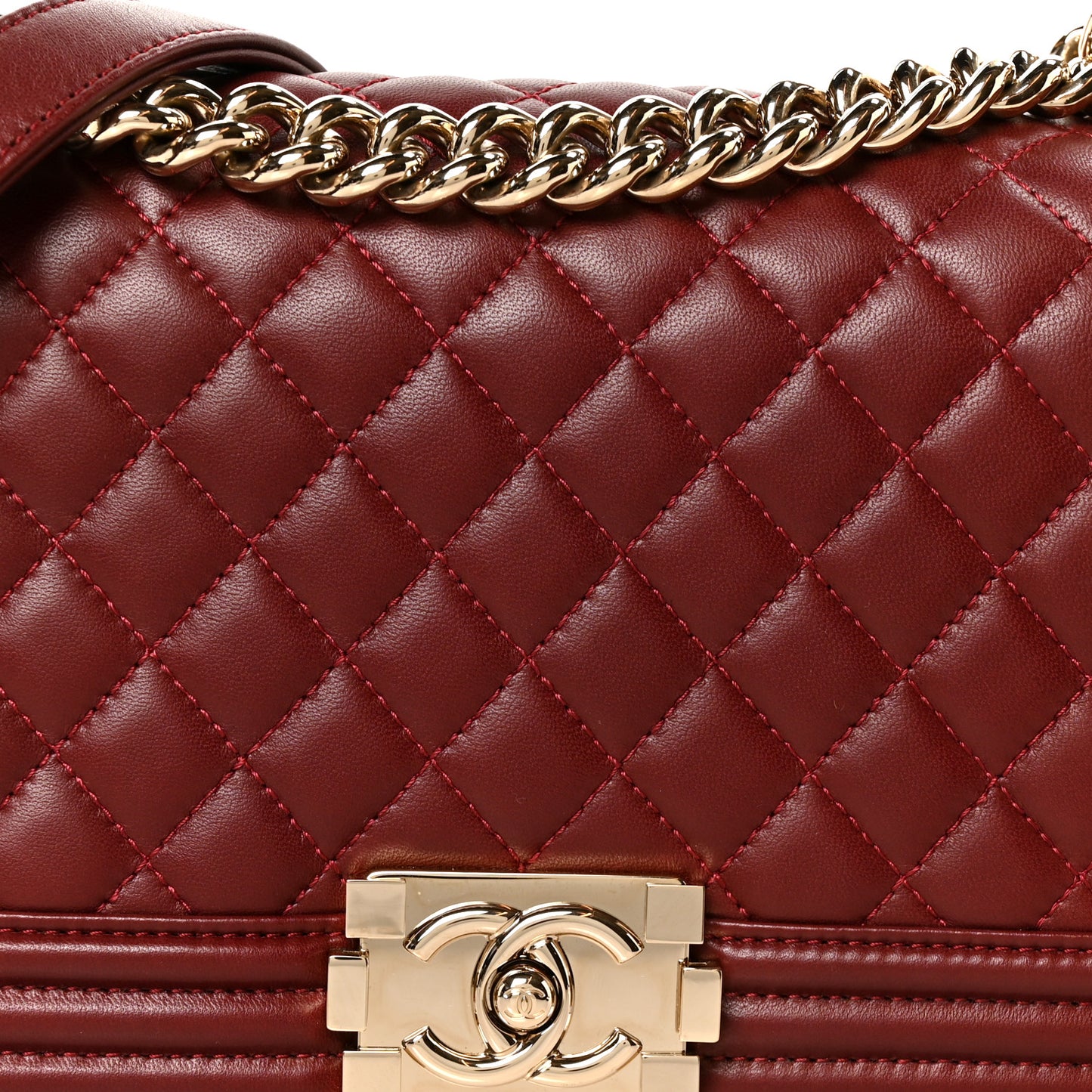 Lambskin Quilted Medium Boy Flap Burgundy