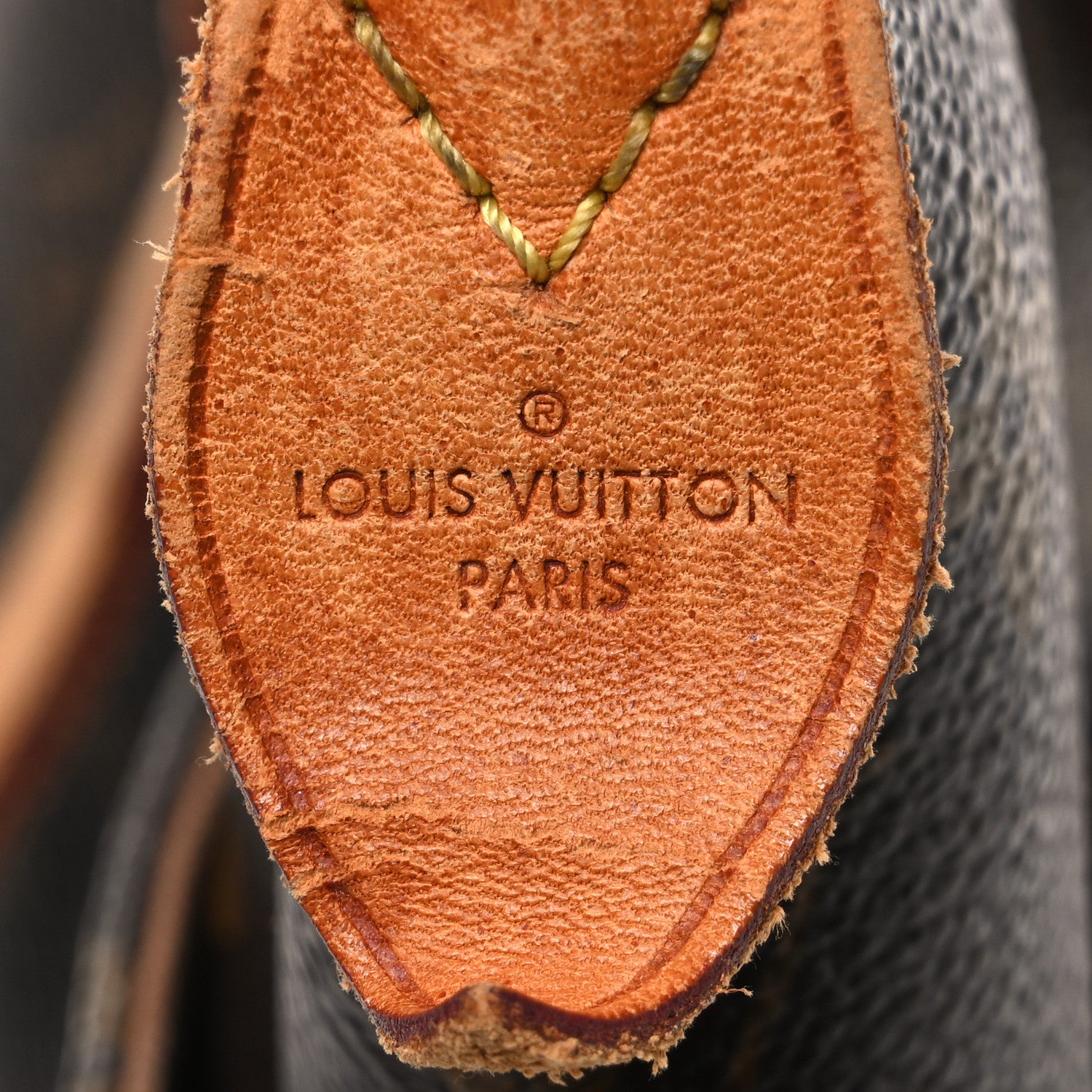 Louis Vuitton Monogram Totally PM 6 of 11