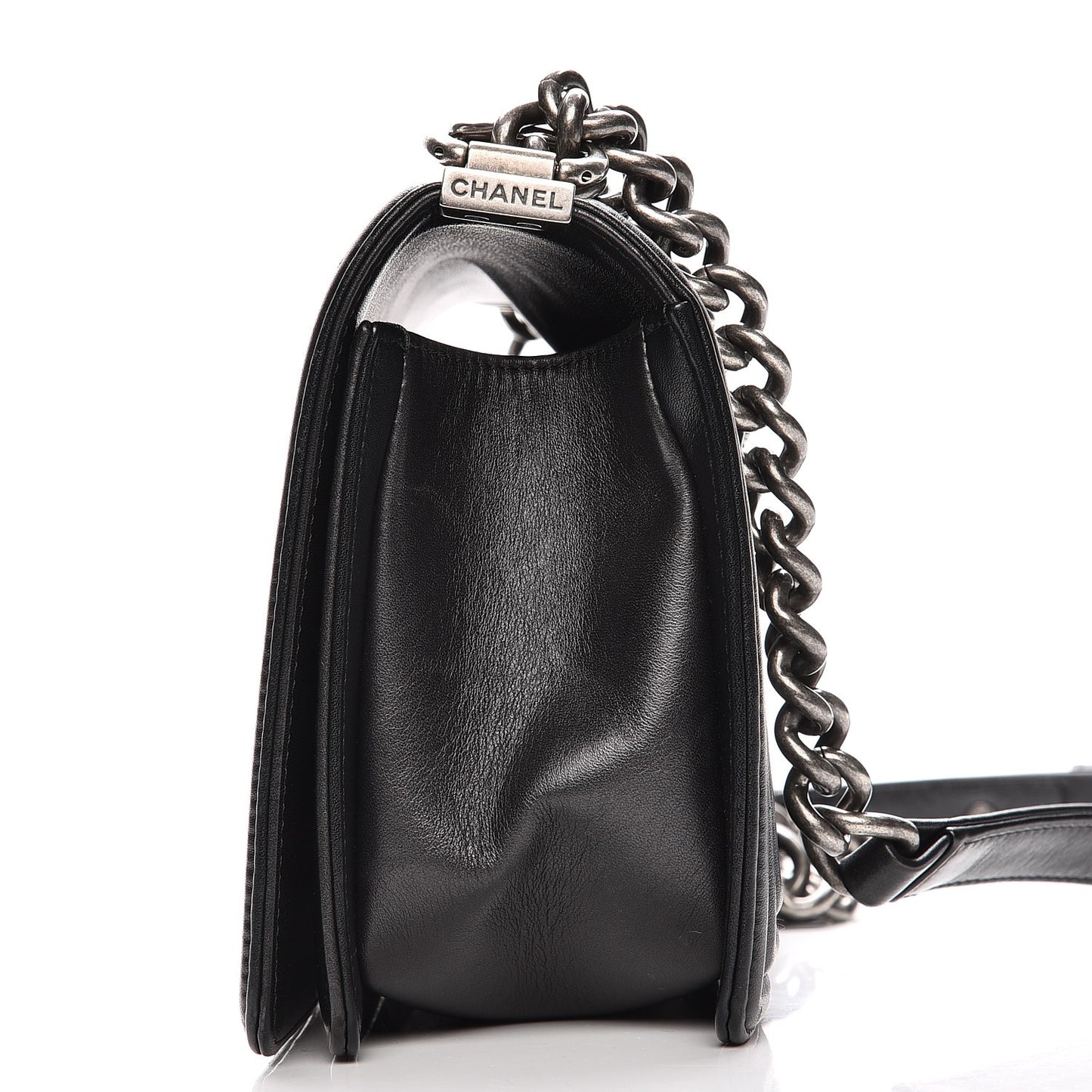 Calfskin Quilted Medium Boy Flap Black
