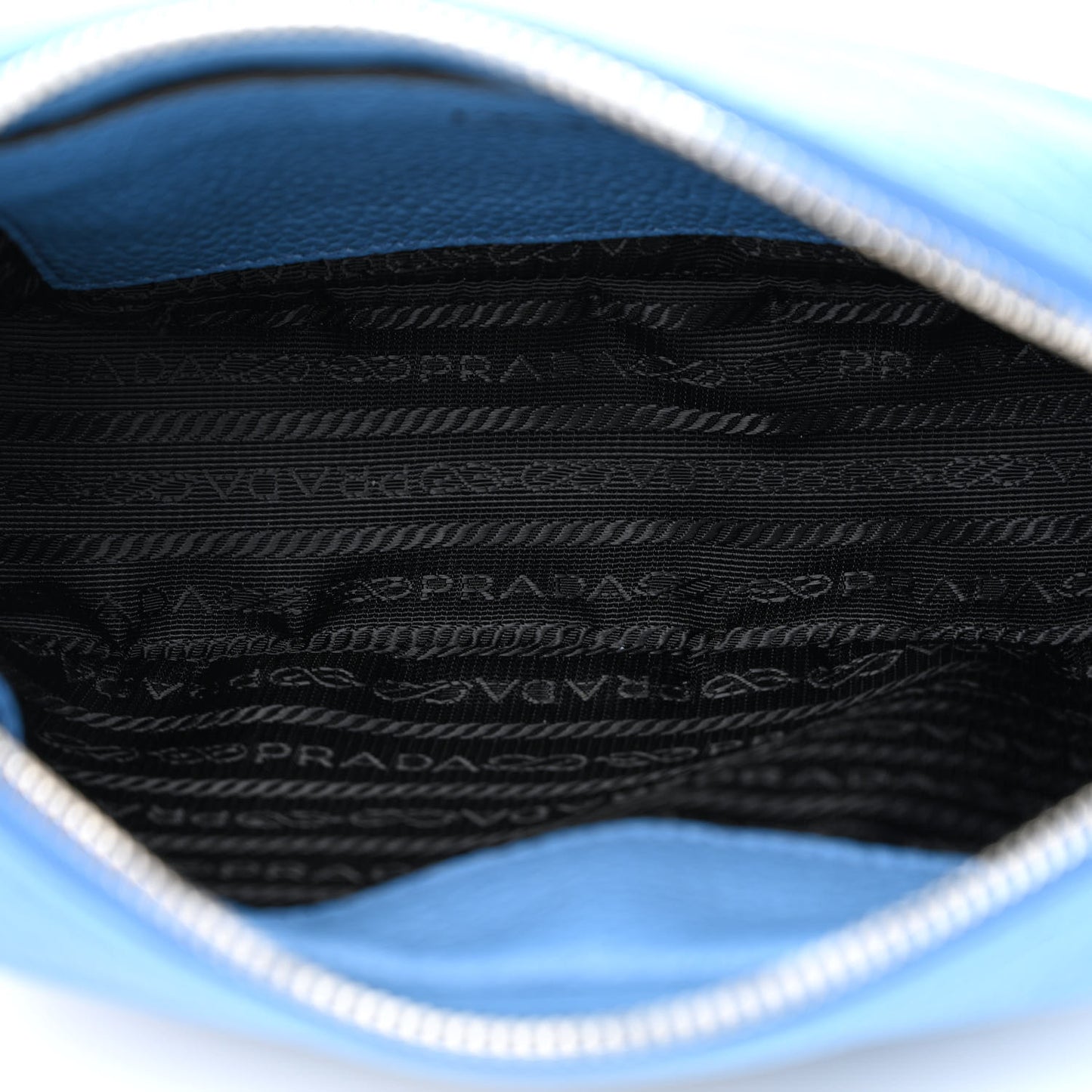 Vitello Daino Soft Small Camera Crossbody Wave