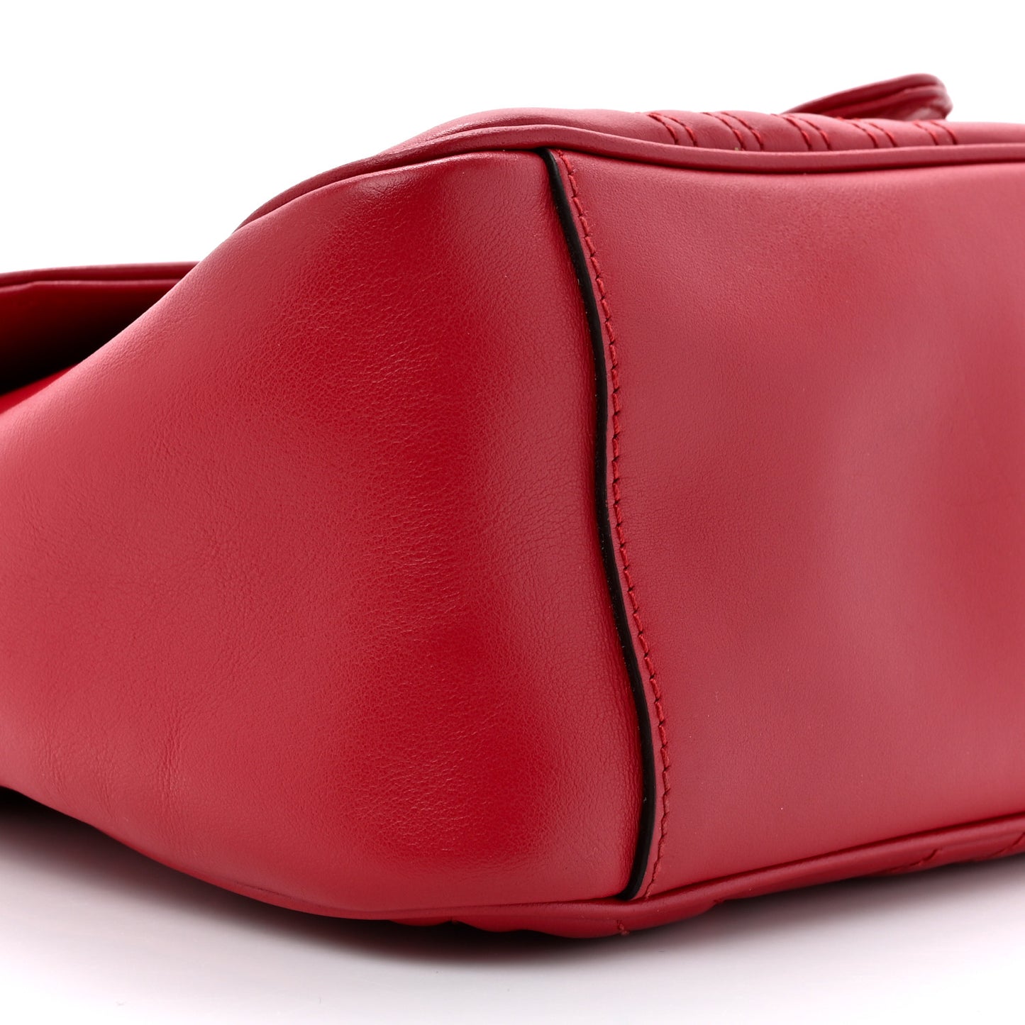 Calfskin Matelasse Sylvie Web Small GG Marmont Top Handle Shoulder Bag Hibiscus Red