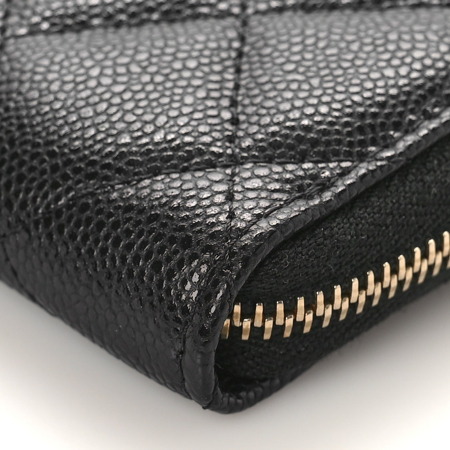 Caviar Quilted Zipped Key Holder Case Black