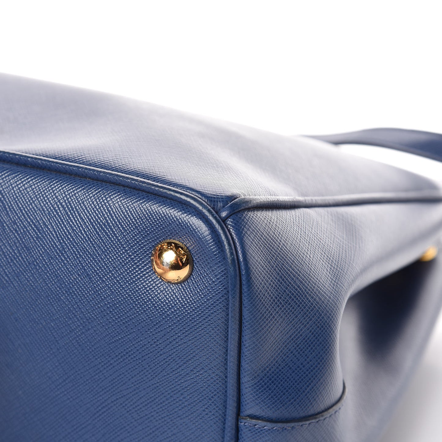 Saffiano Medium Galleria Double Zip Tote Bluette